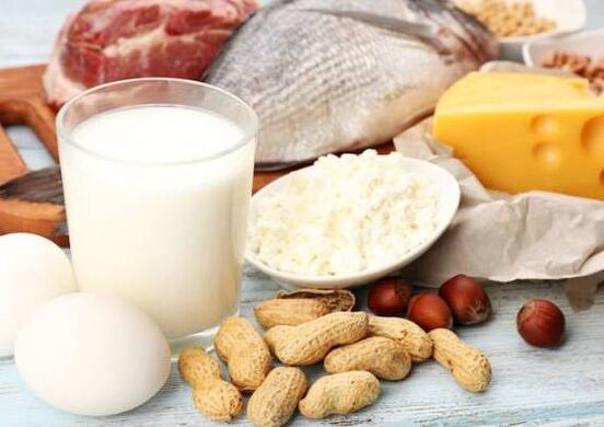 Sut mahsulotlari, baliq, go'sht, yong'oq va tuxum - proteinli dietaning dietasi